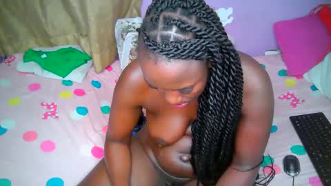 black_drip_ online show from May 14, 7:01 pm