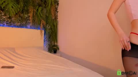 Jenny online show from February 21, 4:48 pm