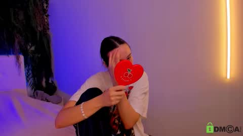 Jenny online show from November 13, 9:34 am