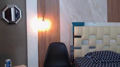 black_king_241 online show from April 1, 11:12 pm