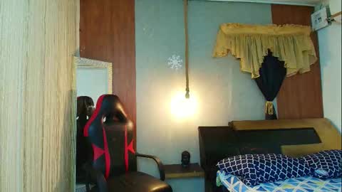 black_king_241 online show from February 14, 3:53 am