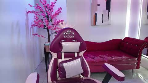 Rousse  online show from November 14, 5:09 am