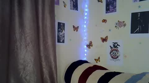 veraa online show from December 18, 6:03 pm