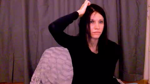 Kristin online show from February 22, 7:05 pm