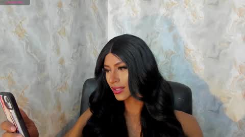 Nina online show from January 21, 2:05 pm