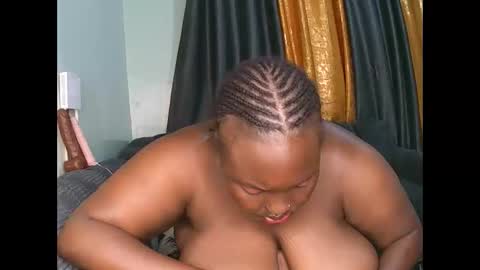 candy online show from February 12, 11:36 am