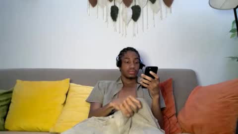 BlackBullTitus online show from February 28, 5:00 am