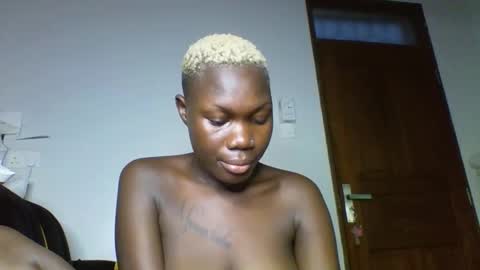 blackmarvel02 online show from January 31, 7:22 pm