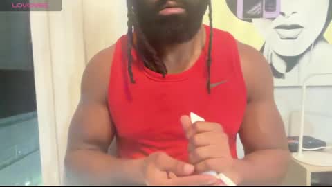 blackmuscles77 online show from April 2, 11:44 pm