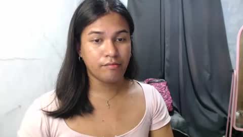 Ellez online show from November 11, 11:40 pm