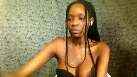 blacky_winndy online show from September 18, 1:09 am