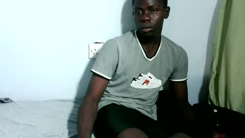 blackzilian_5 online show from June 4, 9:26 am