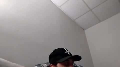 Snapshot of blahblam420 chatting on February 10, 4:19 am blahblam420 online show from February 10, 4:19 am