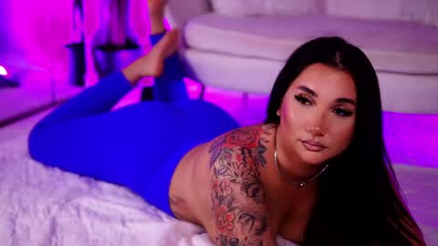 BlaireBloom online show from April 22, 2:35 pm