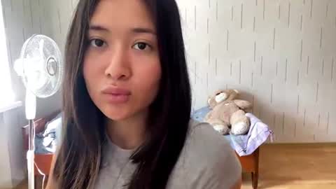 Mila online show from August 3, 9:59 am