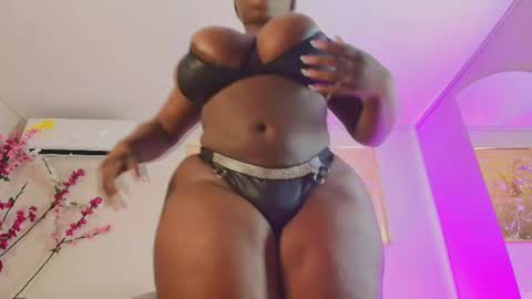 Blaisysmith online show from April 24, 11:56 am