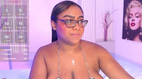 Snapshot of blakmillerrgilson chatting on February 25, 12:25 am blak miller online show from February 25, 12:25 am