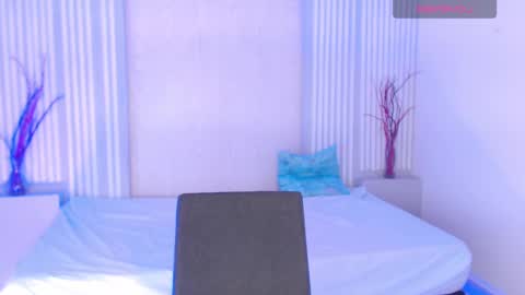 Snapshot of blakmillerrgilson chatting on February 17, 8:06 pm blak miller online show from February 17, 8:06 pm