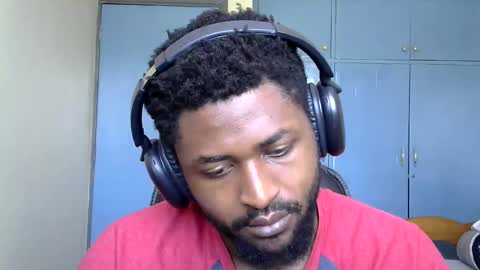 blakmoufaka online show from December 1, 7:28 am