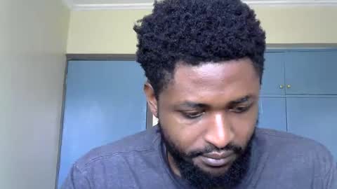 blakmoufaka online show from November 17, 5:43 am