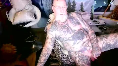 blindsurfer780299 online show from October 26, 11:15 pm