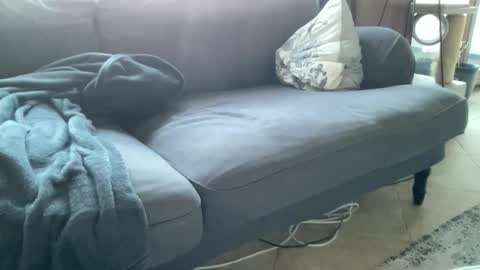 BlIdoL online show from April 28, 6:07 am