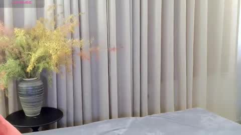 YoYo online show from January 12, 9:19 am