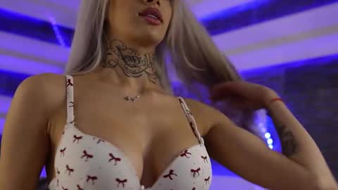 blondie_muller online show from October 7, 7:21 pm