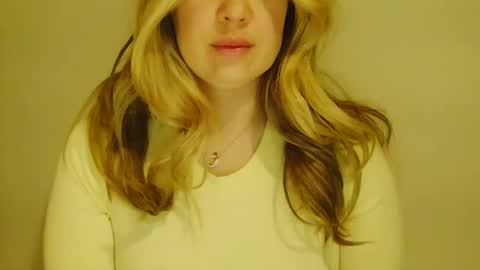 blondielove46 online show from March 3, 11:50 am