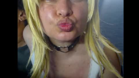 Blontsex online show from May 12, 9:13 pm