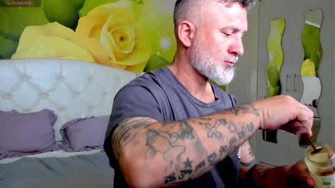 Nico online show from October 21, 7:02 am