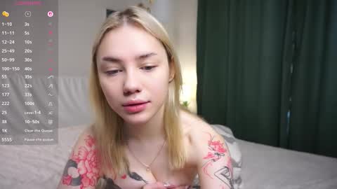 Adeline online show from March 15, 7:02 am