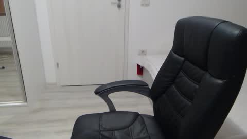 Juliet online show from February 19, 6:29 pm