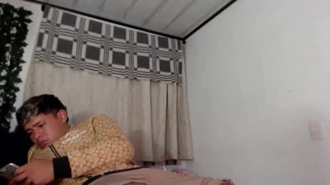 blue_kyle online show from February 5, 2:26 am