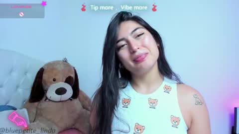 Linda  online show from March 27, 4:41 pm