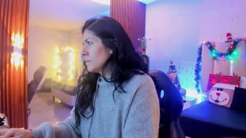 blue_tay1 online show from January 10, 11:48 am