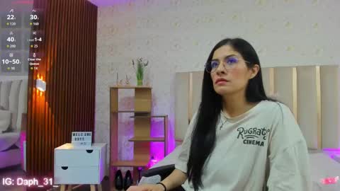 Snapshot of blue_tay1 chatting on September 28, 12:14 pm blue_tay1 online show from September 28, 12:14 pm