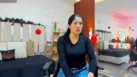 Snapshot of blue_tay1 chatting on October 14, 12:19 pm blue_tay1 online show from October 14, 12:19 pm