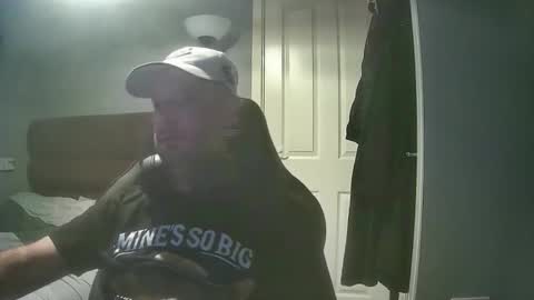 bluebirdflame1 online show from February 21, 11:30 pm