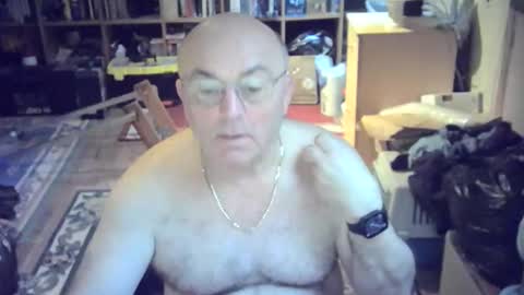 bluebox65 online show from November 10, 1:36 pm