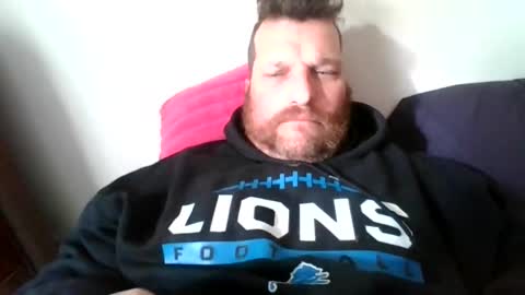 Snapshot of bluedemoneyes1986 chatting on March 6, 8:16 pm bluedemoneyes1986 online show from March 6, 8:16 pm