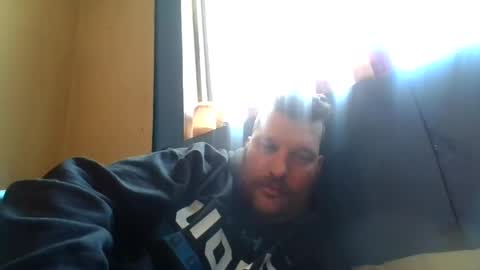 Snapshot of bluedemoneyes1986 chatting on February 25, 8:42 pm bluedemoneyes1986 online show from February 25, 8:42 pm