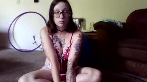 Blueeyedbeauty online show from July 23, 11:02 pm
