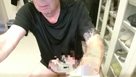 blueisles online show from February 20, 2:40 am