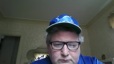 bluemoose70 online show from April 3, 7:21 pm