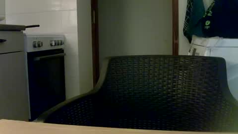 blundernew online show from January 1, 6:38 pm