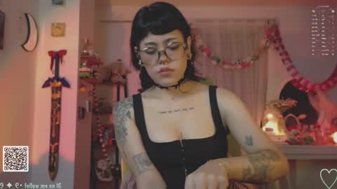   Im Nym  Justa nymph on twitter and IG online show from December 1, 2:53 am