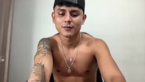 Snapshot of bob_pettersonn chatting on February 28, 3:15 am Bob  INDEPENDENT MODEL online show from February 28, 3:15 am