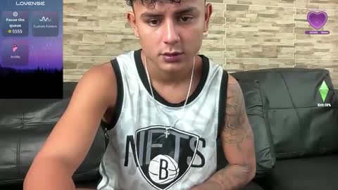 Bob  INDEPENDENT MODEL online show from March 27, 5:36 pm