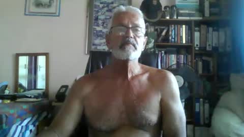 Bobbgud online show from May 24, 1:50 pm